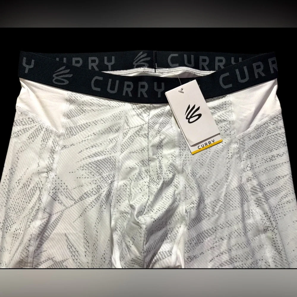 Under Armour Men’s Curry HeatGear Printed Compression Shorts 1379829-101 Size XL